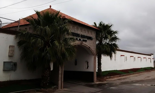 Motel Hacienda San Pedro, Carretera Chihuahua-Aldama km 10.5, Valles de Chihuahua, 31620 Chihuahua, Chih., México, Hacienda turística | CHIH