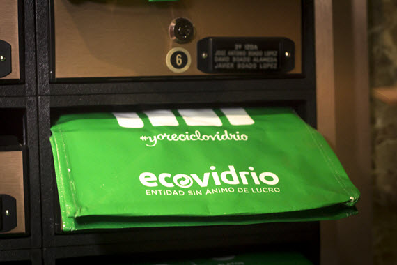 Campaña 'El reciclaje de vidrio llama a tu puerta'