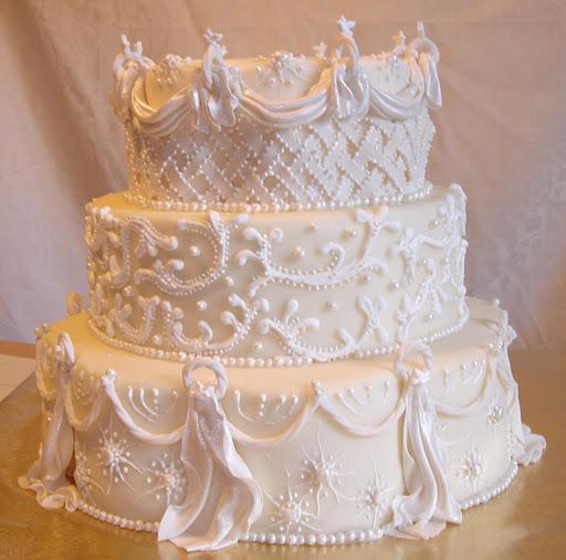 3 tier fondant wedding cake