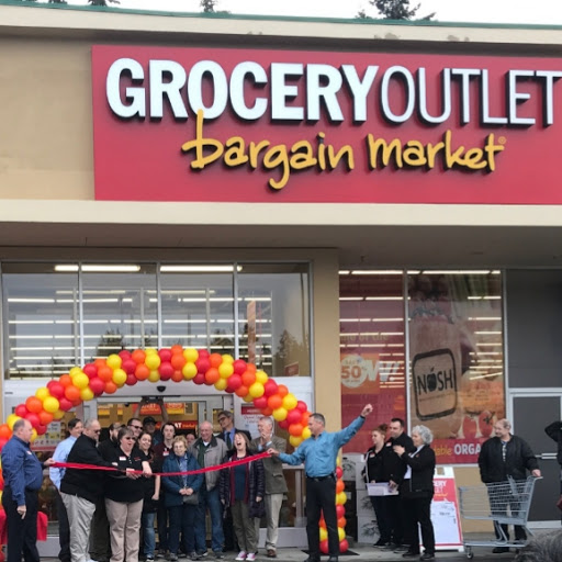 Everett Claremont Grocery Outlet logo