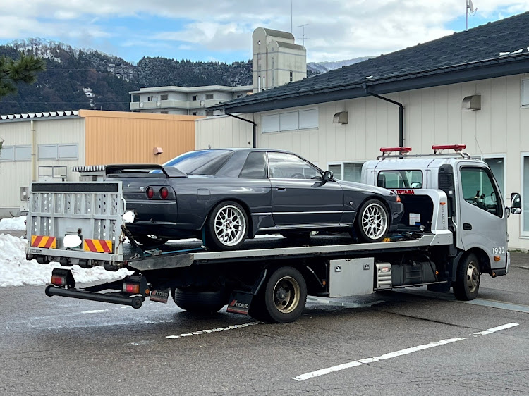 スカイライン GT-RのJZS161アリスト・来年もよろしくお願いします・今年もあとわずか・かけがえのない仲間たちに感謝に関するカスタム事例の投稿画像4枚目