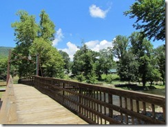 Pedestrian bridge over Oconaluftee River