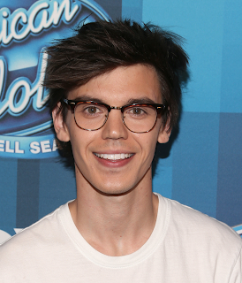 MacKenzie Bourg Net Worth, Age, Wiki, Biography, Height, Dating, Family, Career