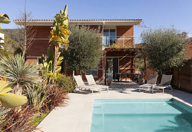 House with garden and terrace 7