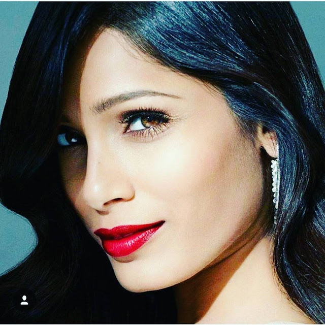 Frieda Pinto Dp Profile Pics