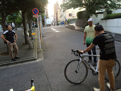 笑える写真 偶然 自転車に乗って
