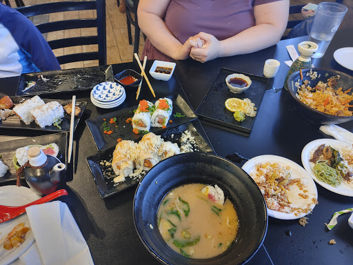 Jinme Ramen & Sushi Bar Restaurant in Auburn
