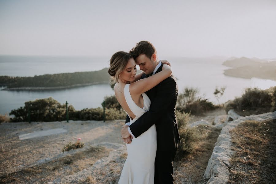 Fotógrafo de casamento Stela Horvat (stelahorvat). Foto de 24 de julho 2022