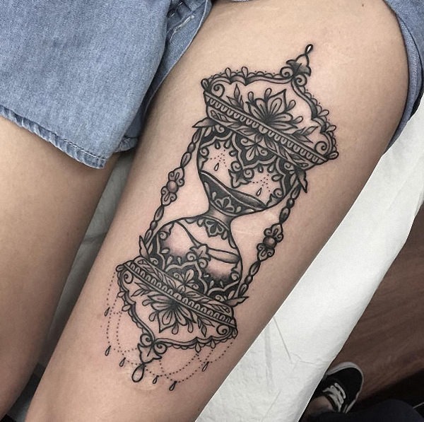 este_ornamentais_ampulheta_tatuagem