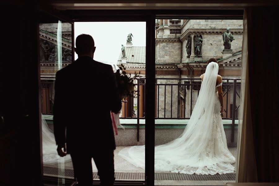 Fotógrafo de casamento Anna Peklova (annapeklova). Foto de 1 de agosto 2016