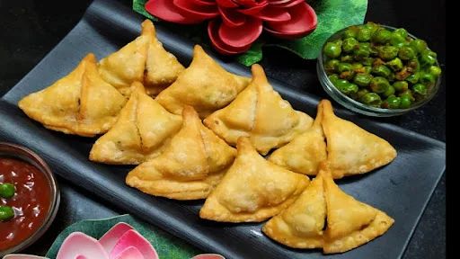 Mini Matar Samosa[5 Pc]