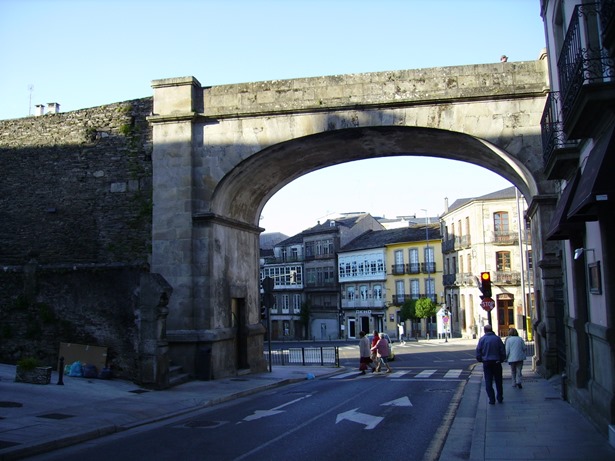 puerta de la estacion