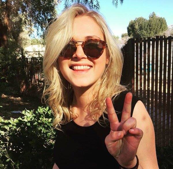 Eliza Taylor Profile Pics Dp Images