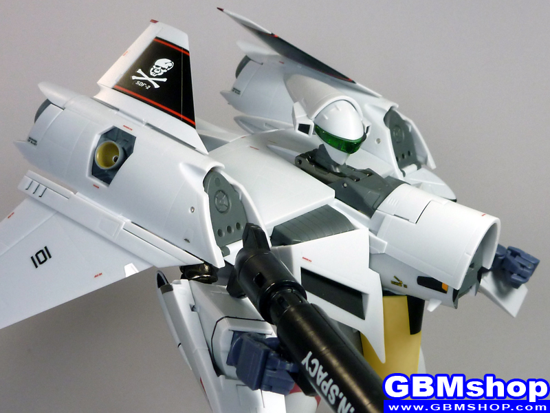 Macross Flashback 2012 VF-4 VF-4G Lightning III Hikaru Ichijo Custom Battroid Mode