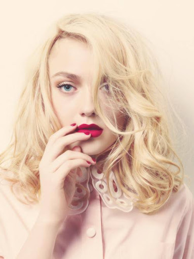 dakota fanning 10 Dakota Fanning explains her secret to success (20 photos)