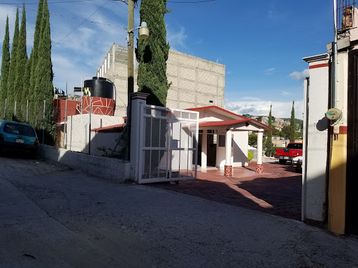 Salon del Reino de Los Testigos de Jehová, Calle Mártires del 30 de Dic. 4, C.n.o.p. Secc a, CNOP Secc A, Chilpancingo de los Bravo, Gro., México, Iglesia de los testigos de Jehová | GRO