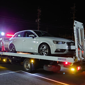 A3 スポーツバック 8VCXS