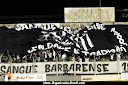 TORCIDA UNIFORMIZADA SANGUE BARBARENSE