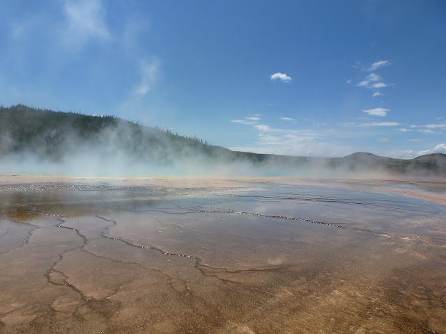 Midway y Lower Geyser Basin (Con Grand Prismatic Spring). Fountain Flat Drive - LAS ROCOSAS DE CANADA. YELLOWSTONE Y GRAND TETON. (7)