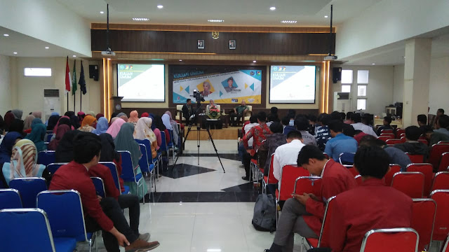 KULIAH UMUM, MEREVOLUSI JIWA NASIONALISME DALAM DIRI GENERASI MILINIAL KULIAH UMUM, MEREVOLUSI JIWA NASIONALISME DALAM DIRI GENERASI MILINIAL