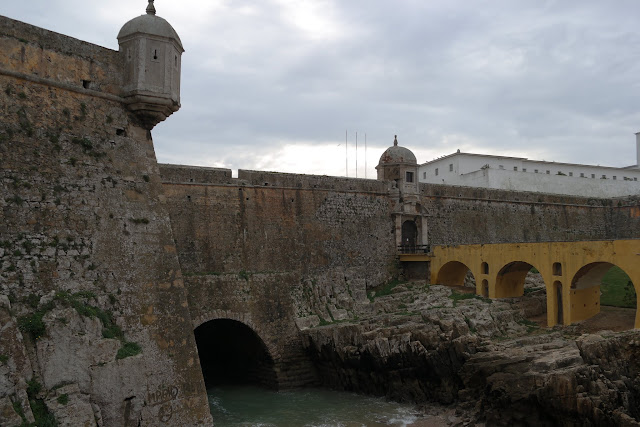 EL CORAZÓN DE PORTUGAL: MONASTERIOS, CASTILLOS Y ALDEAS - Blogs de Portugal - ALCOBAÇA, ÓBIDOS Y PENICHE (26)