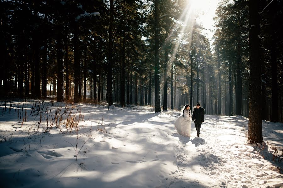 結婚式の写真家Denis Anurev (ideapix)。2014 2月10日の写真