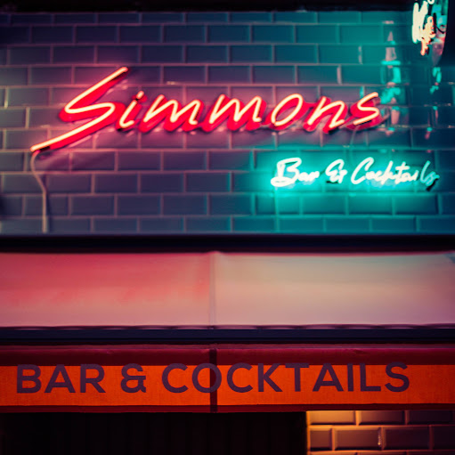 Simmons Bar | Leicester Square logo