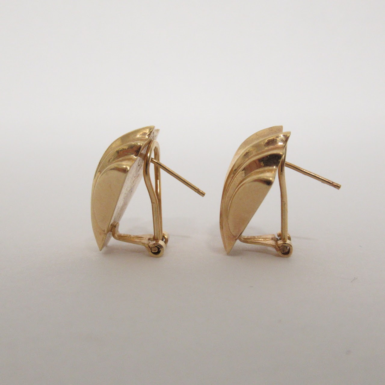 14K Gold Tapered Earrings