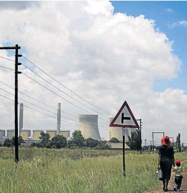 Eskom’s Kendal power station in Delmas. A study has shown nearly all Eskom’s plants persistently exceed the air pollution limits stipulated in their licences. 26 February 2019