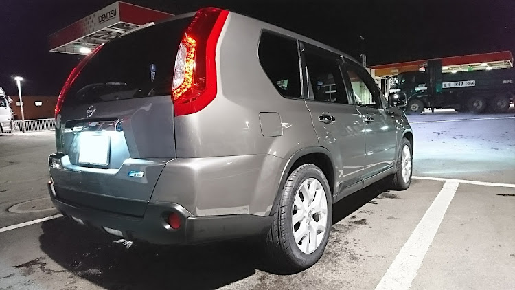 エクストレイルの洗車・タイヤ交換に関するカスタム事例の投稿画像3枚目