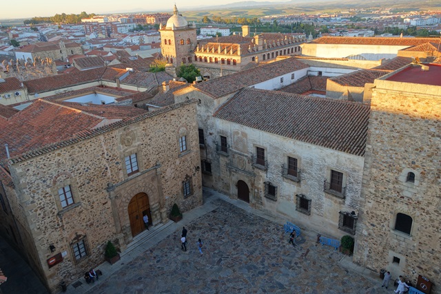 Recorriendo Extremadura. Mis rutas por Cáceres y Badajoz - Blogs de España - Cáceres capital y su centro histórico, Patrimonio de la Humanidad. (16)