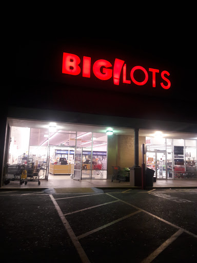 Discount Store «Big Lots», reviews and photos, 1520 3rd St SW, Winter Haven, FL 33880, USA