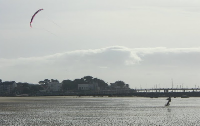 Vers l'estuaire de la Loire (Pornichet/LaBaule, St Brévin...) au fil du temps... - Page 18 Dirtsurtfer_2015_11_14_014w