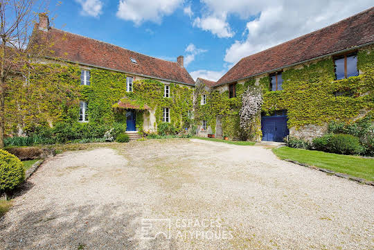 Maison avec terrasse