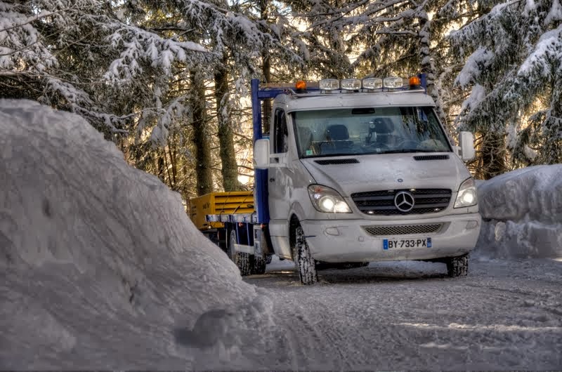 Ma cacahuète ! ==> Mercedes Sprinter 519 - Page 3 DSC_1320_1_2_tonemapped