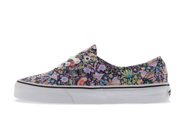 ＊Liberty x Vans Authentic：碎花與街頭的完美合作即將站上秋冬舞台 6