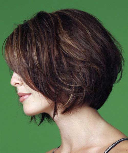 Short Layered Wavy Haircut for Women Over 30 | Fashion Qe