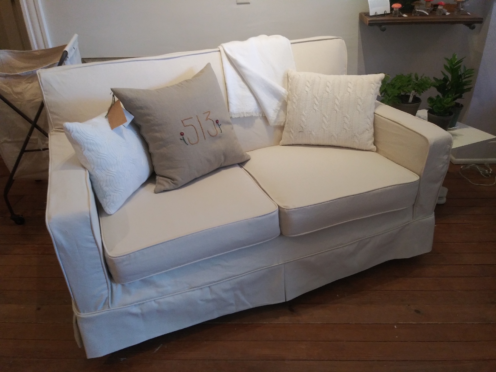 Custom Made Slipcovers: Loveseat