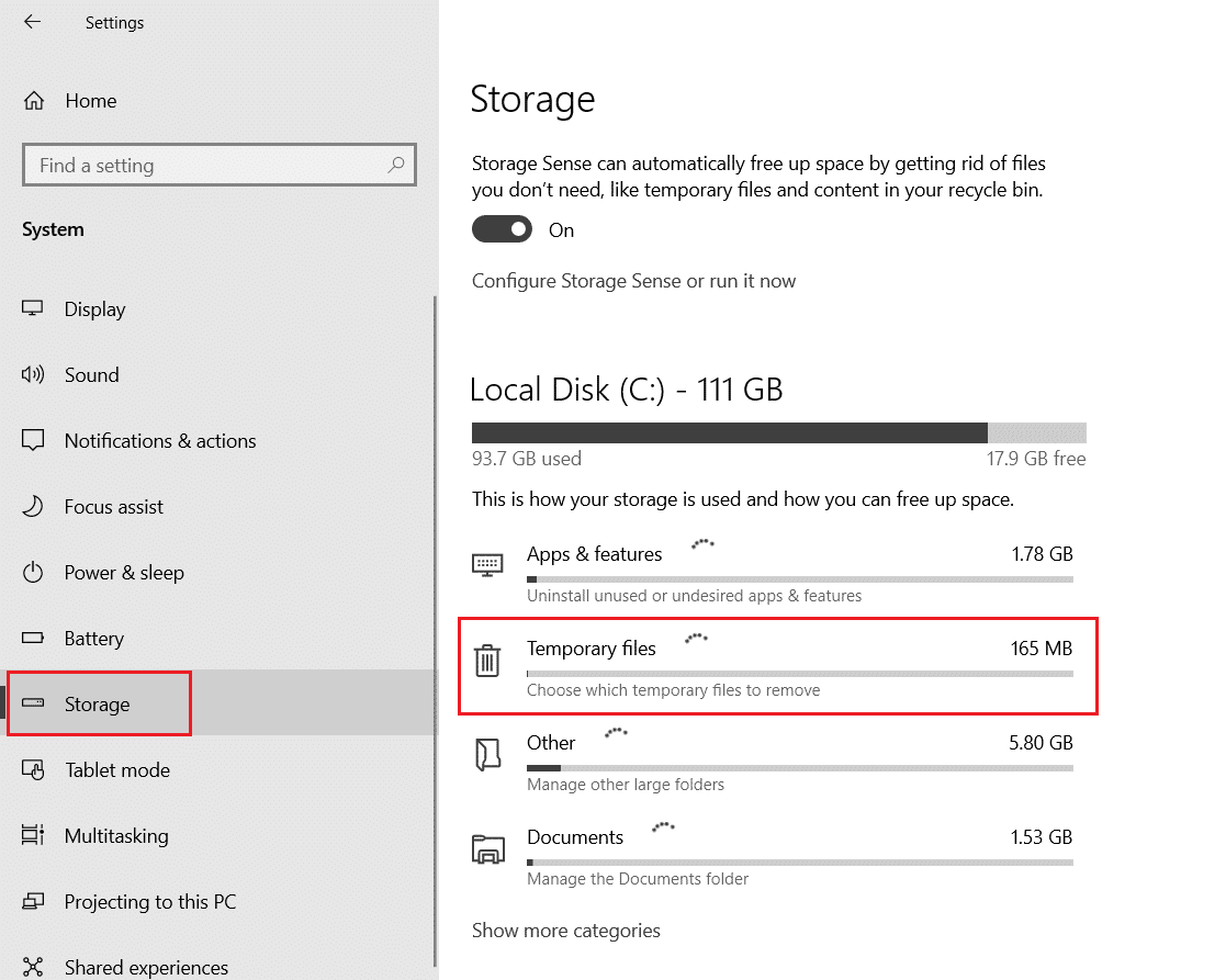 sélectionnez le menu Stockage et cliquez sur Fichiers temporaires