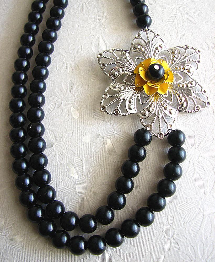 Black Pearl Necklace, Beaded Jewelry, Silver Flower Necklace, Vintage Bridal