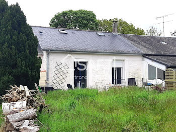 maison à Isigny-le-Buat (50)