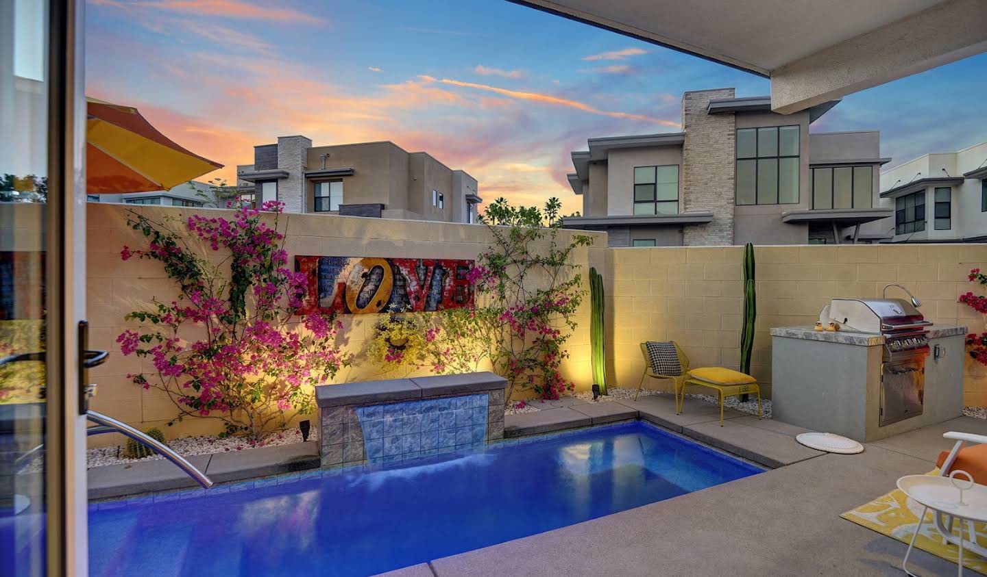 Apartment with pool Palm Springs