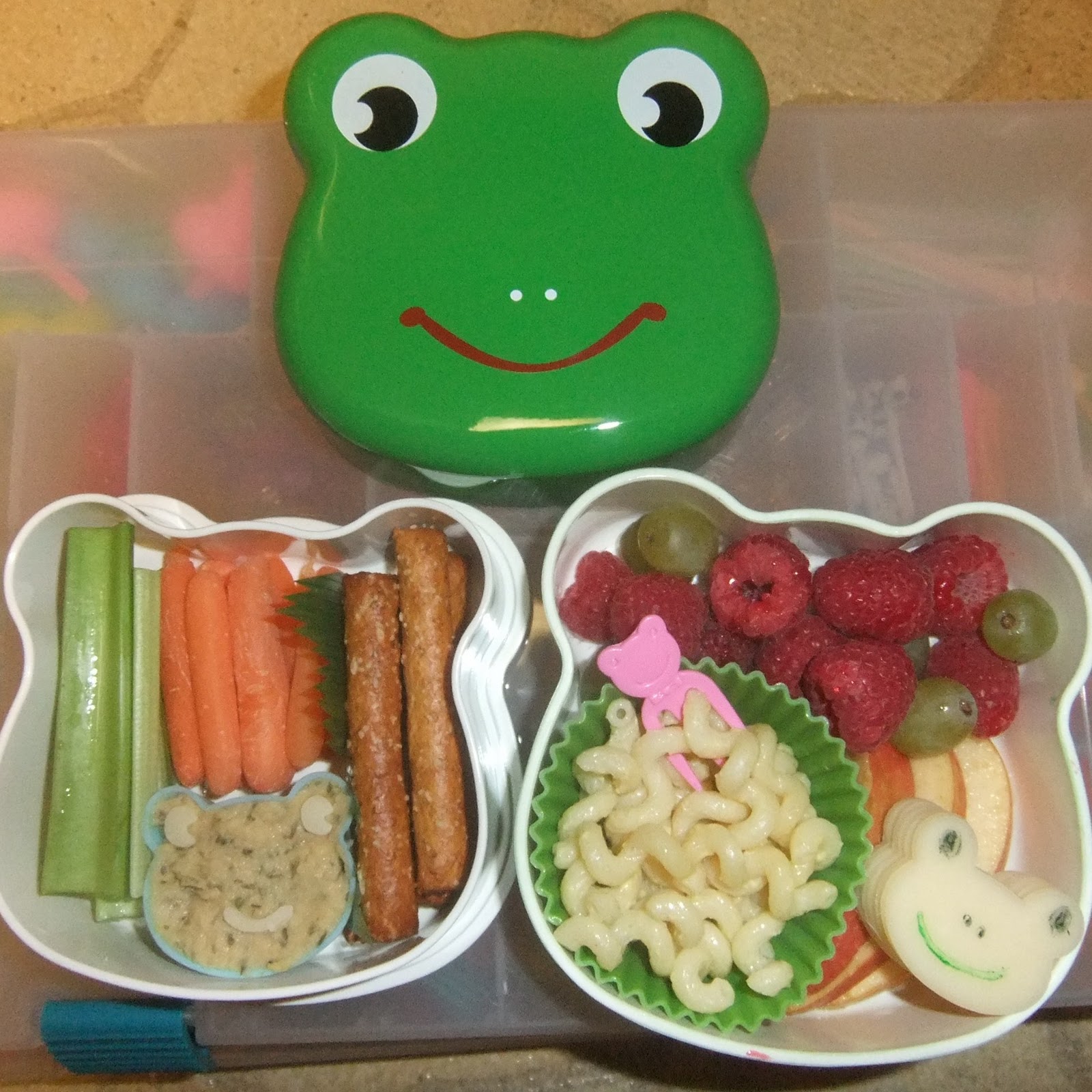 Lunch Box Green Kids Rabbit