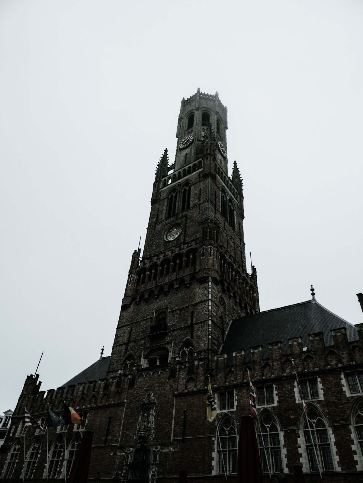 1 day in Brussels, Belfry of Bruges, symbolic icon of Bruges, a watchtower and treasury.