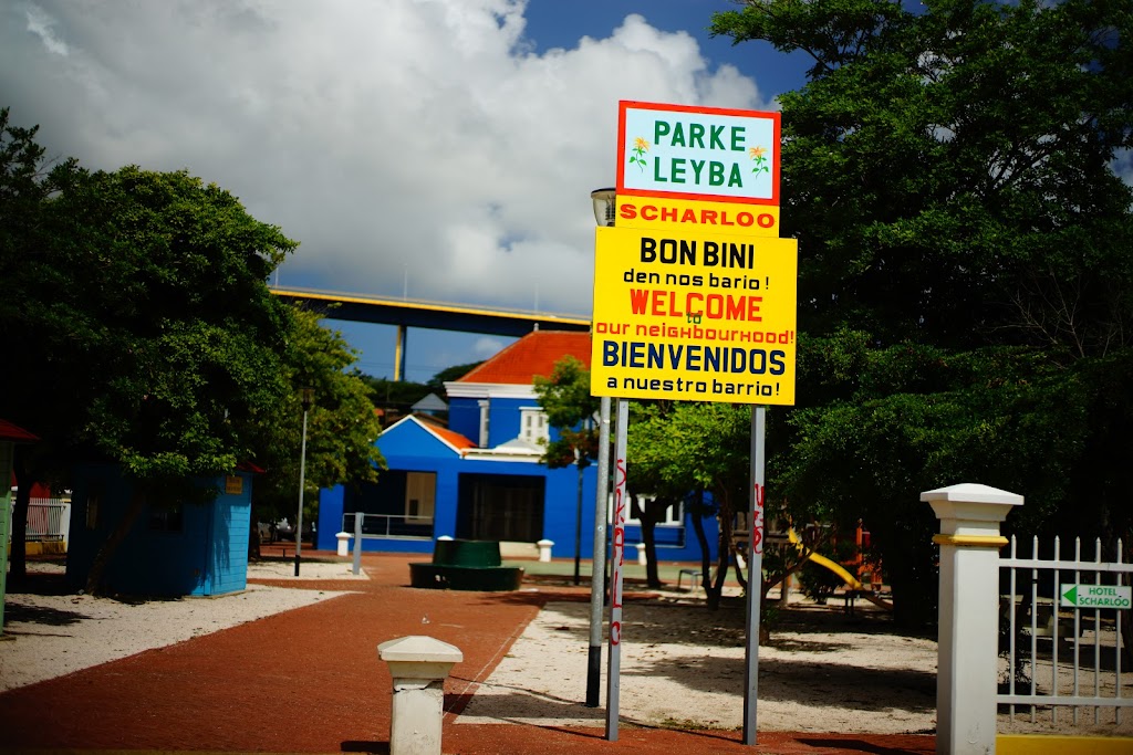 welcome sign in Scharloo