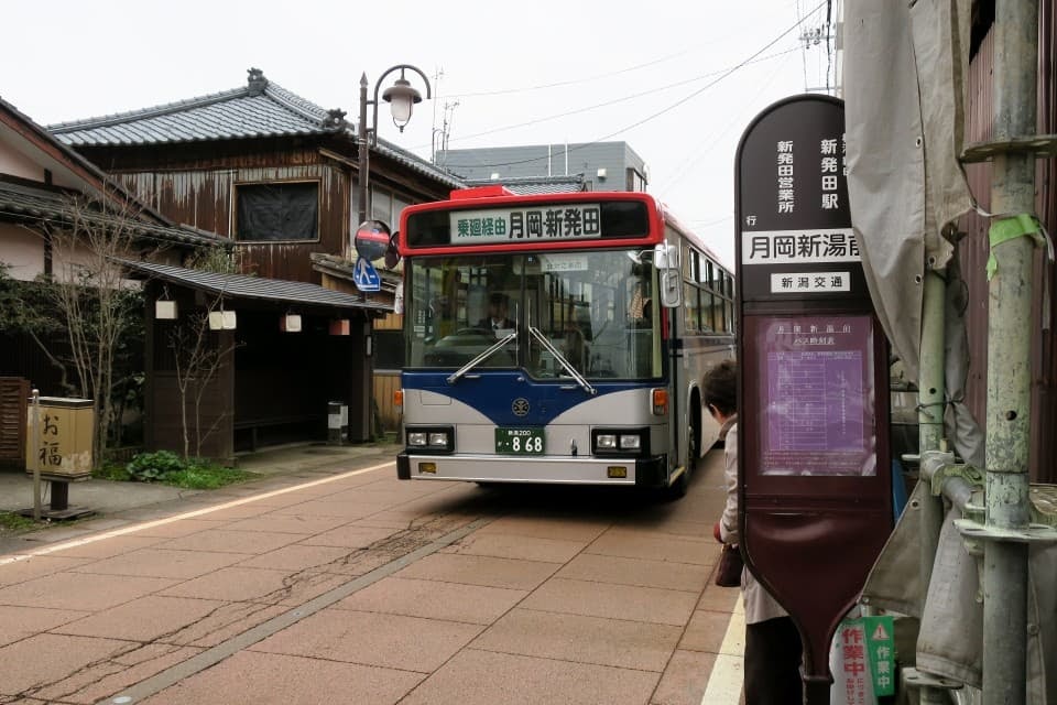 月岡駅から月岡温泉へのバス