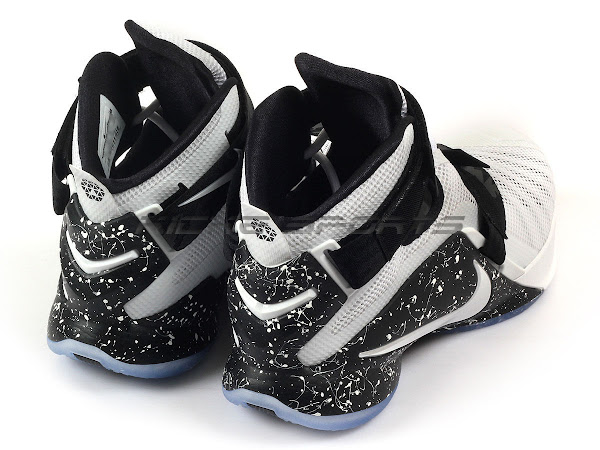 lebron soldier 9 black and white