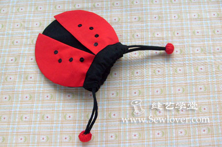 شنطة على شكل خنفسة من بواقي القماش Ladybug_drawstring_bag