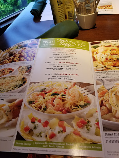 Italian Restaurant «Olive Garden», reviews and photos, 304 W McGalliard Rd, Muncie, IN 47303, USA