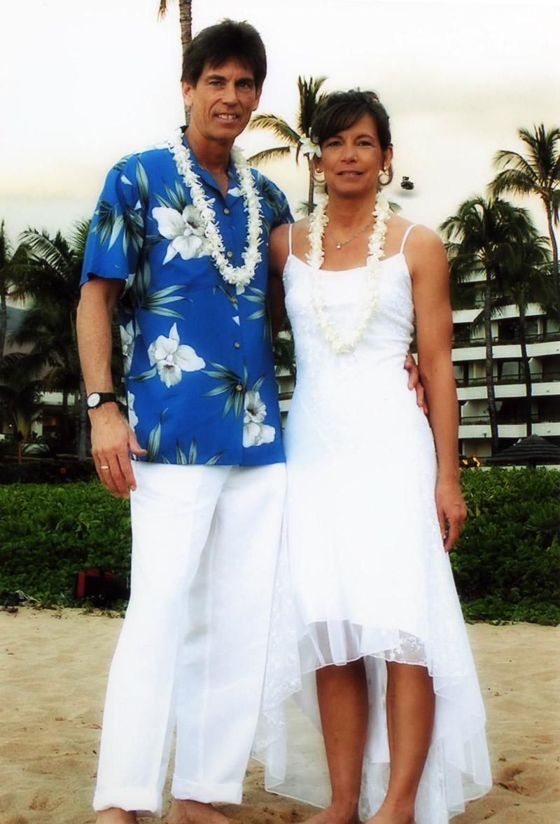 Beach Wedding Picture: 1